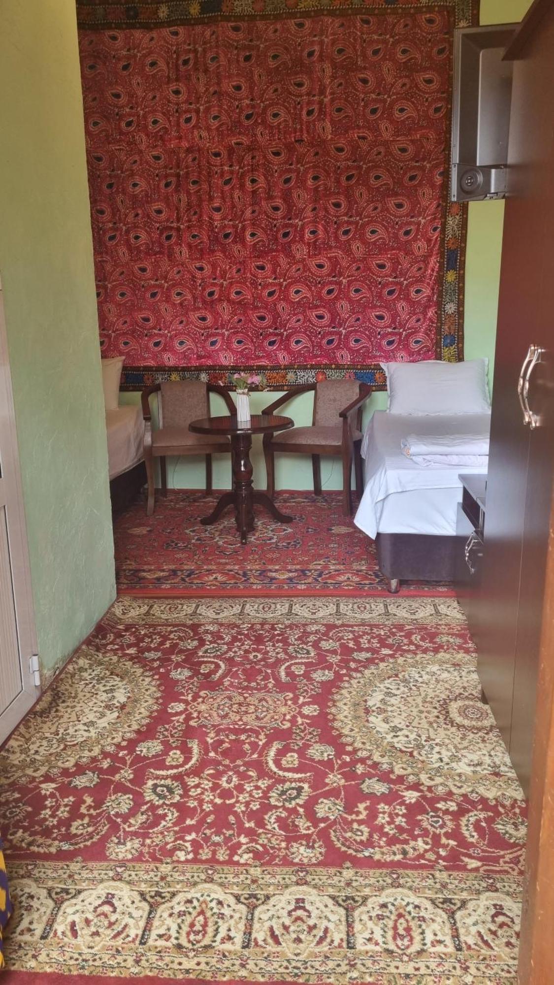 Hotel Registon Zargaron Samarkand Exterior foto